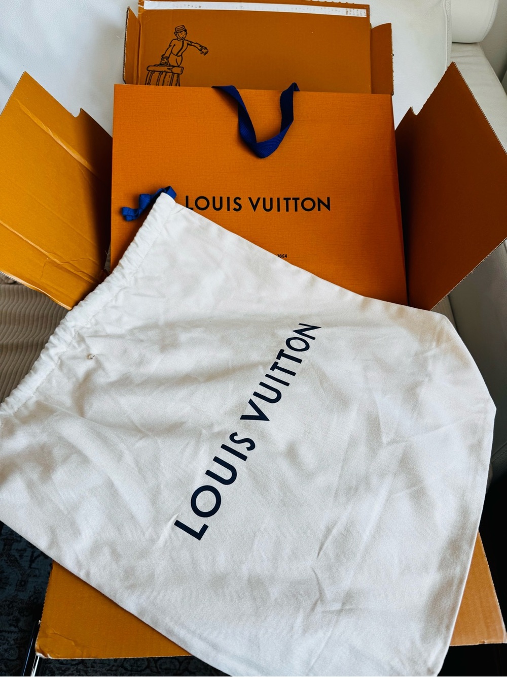 Louis Vuitton Big Shopping Bag and Dust Bag in Box (a small rip)